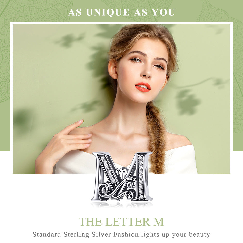 Charm Lettre M Creuse en Argent Sterling