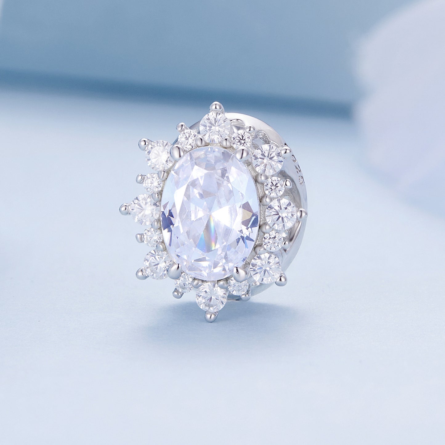 Charm Vintage Sparkle Grand Zircon