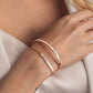 Elegante e raffinato bracciale con nome personalizzato in oro rosa