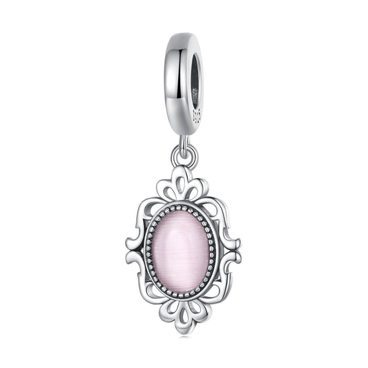 Charm Pendentif en Verre Rose Vintage