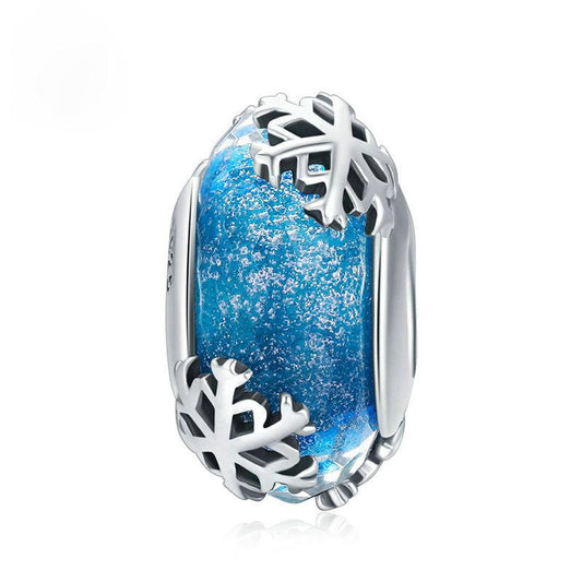 Perla di fascino in vetro di Murano blu fiocco di neve invernale